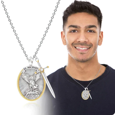 Arcangel Shield ¡Listo para llevar contigo la fuerza de San Miguel!